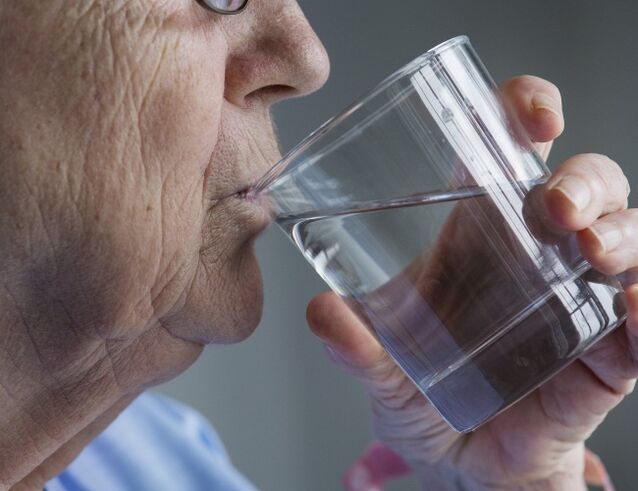 Las cápsulas de Cardiol deben tomarse con agua limpia. 